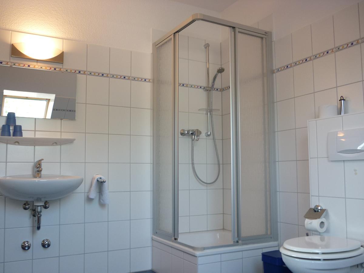 Pension Zum Leuchtturm Bastorf Екстер'єр фото