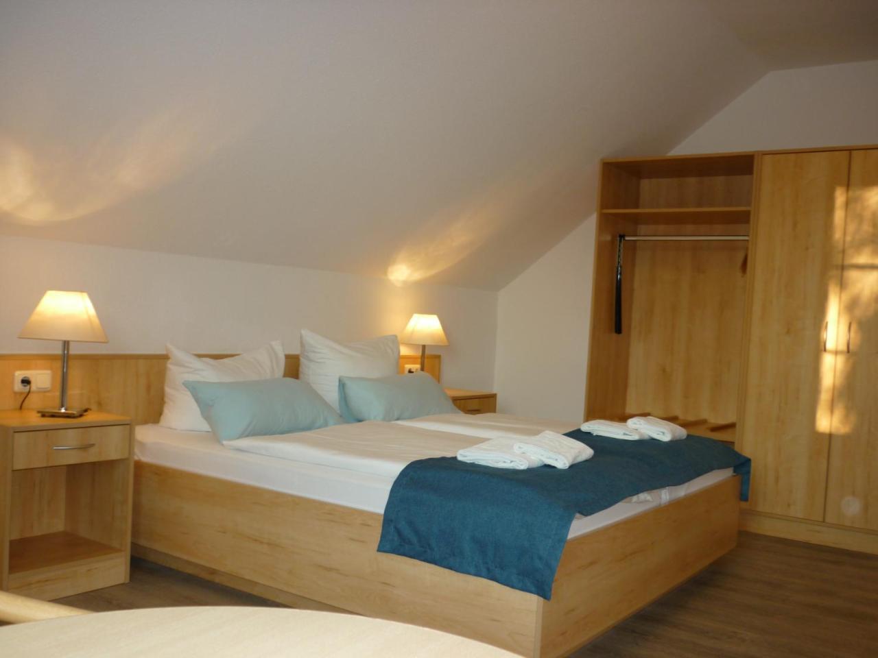 Pension Zum Leuchtturm Bastorf Екстер'єр фото
