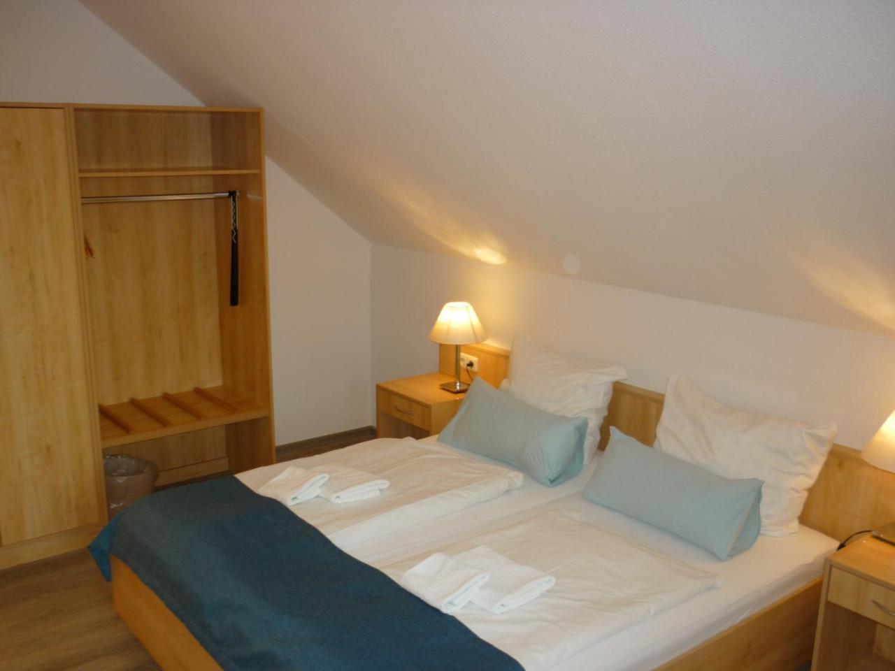 Pension Zum Leuchtturm Bastorf Екстер'єр фото