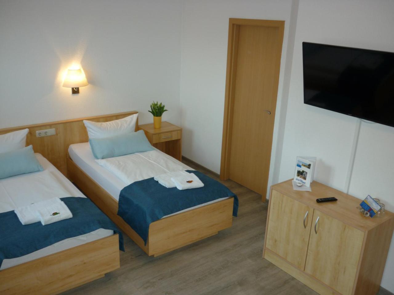 Pension Zum Leuchtturm Bastorf Екстер'єр фото