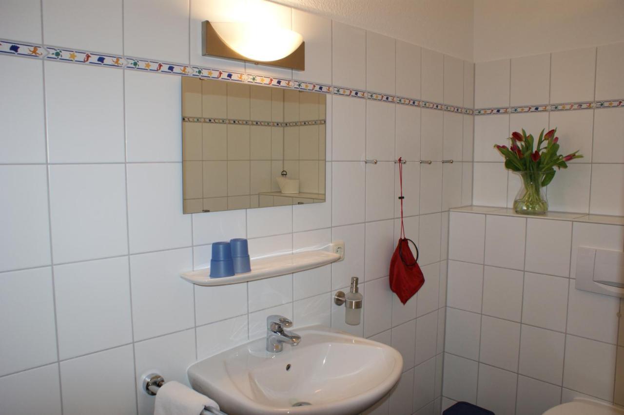 Pension Zum Leuchtturm Bastorf Екстер'єр фото