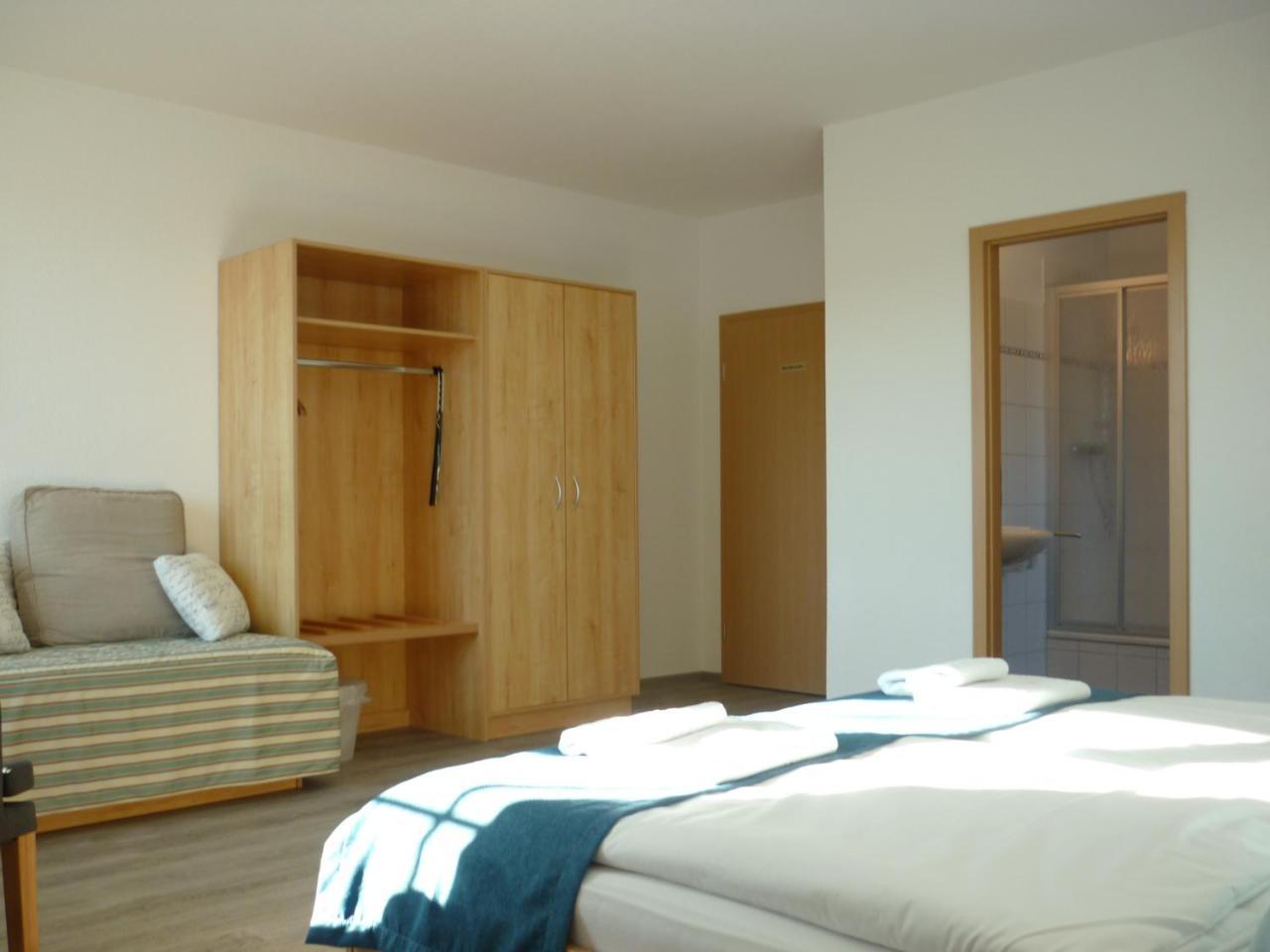 Pension Zum Leuchtturm Bastorf Екстер'єр фото